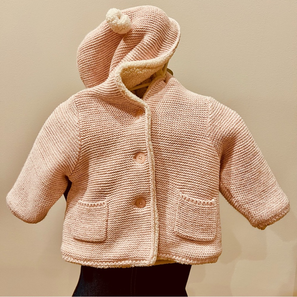 Baby GAP cozy knit pink and gold Sherpa lined jacket size 3-6 mo
